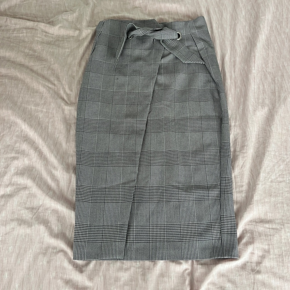 H&M Grey Plaid Women's Pencil Skirt
